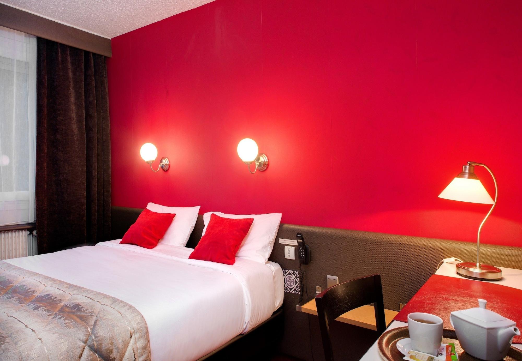 Logis Hotel Du Midi - Saint Etienne Sud Eksteriør billede