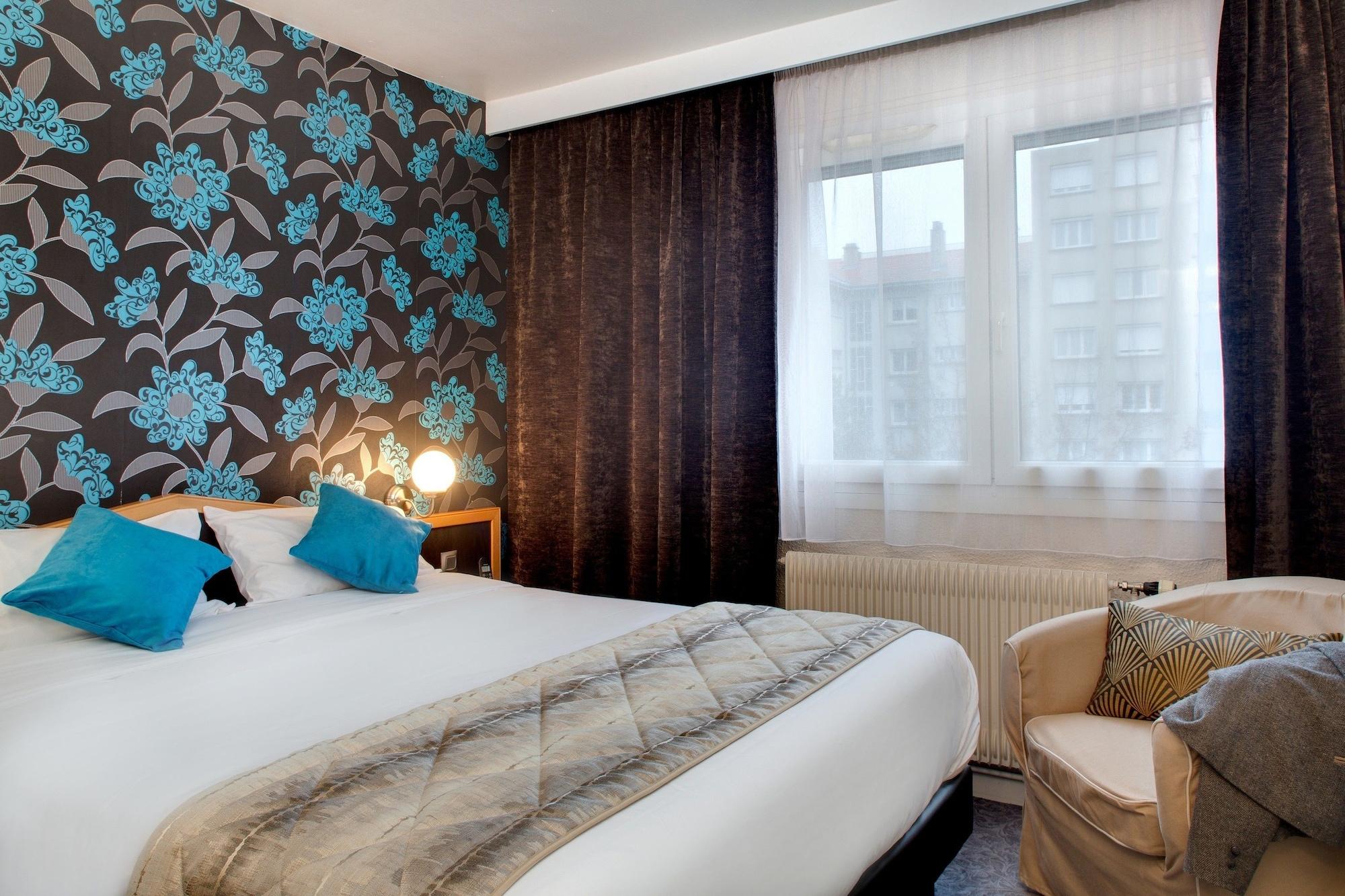 Logis Hotel Du Midi - Saint Etienne Sud Eksteriør billede