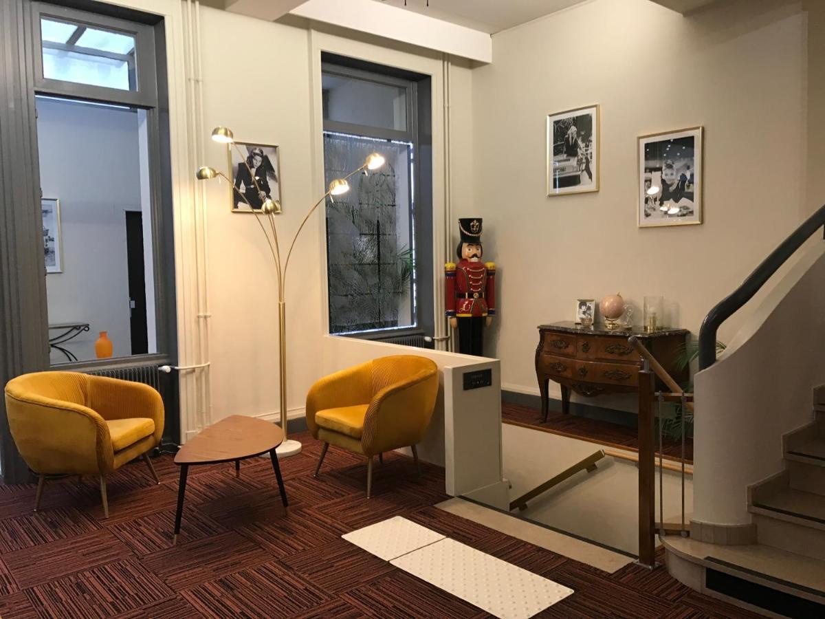 Logis Hotel Du Midi - Saint Etienne Sud Eksteriør billede