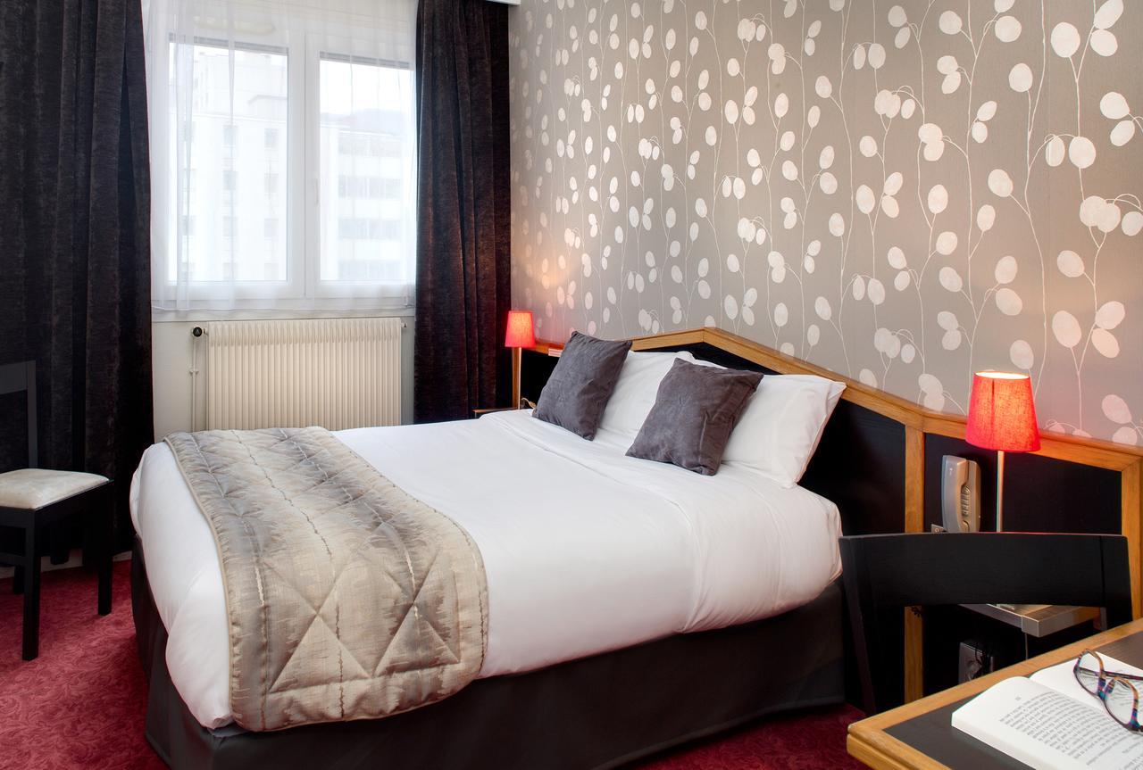 Logis Hotel Du Midi - Saint Etienne Sud Eksteriør billede