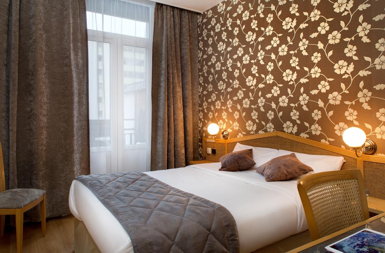 Logis Hotel Du Midi - Saint Etienne Sud Eksteriør billede