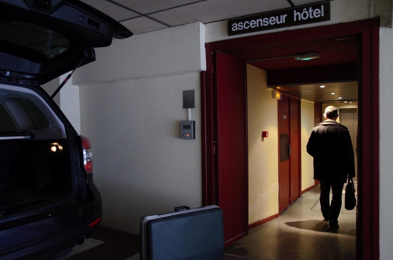 Logis Hotel Du Midi - Saint Etienne Sud Eksteriør billede