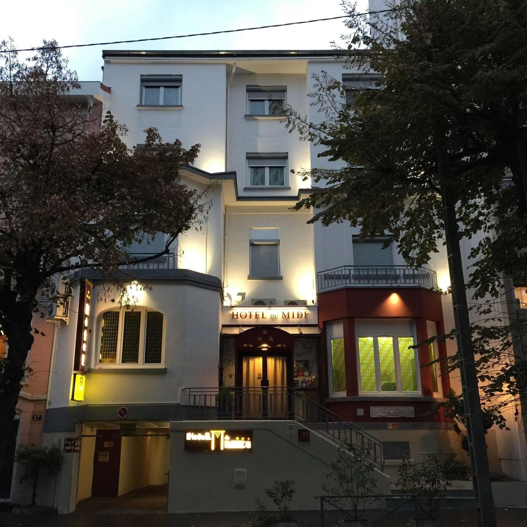 Logis Hotel Du Midi - Saint Etienne Sud Eksteriør billede